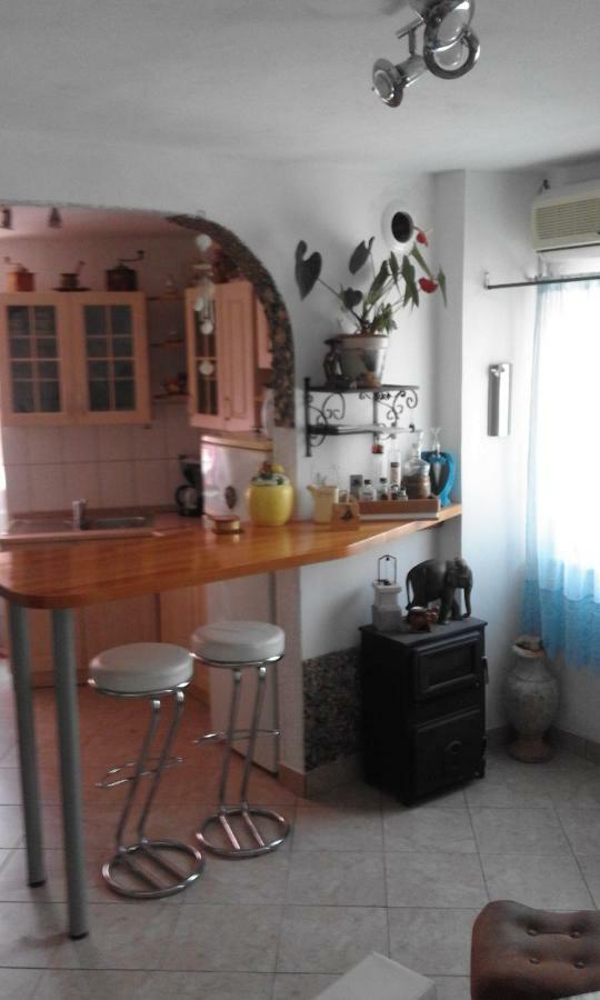 Old Castle Apartment บาการ์ ภายนอก รูปภาพ